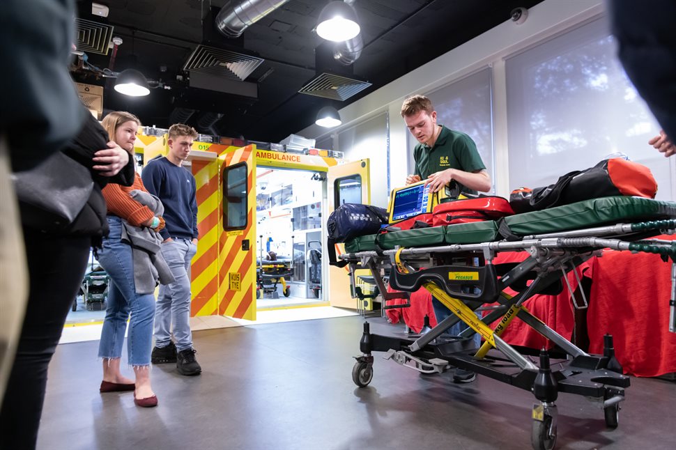 Students at a paramedic demonstration.