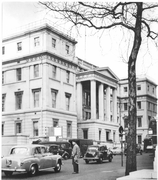 Photo of St George's Hospital at Hyde Park Corner 