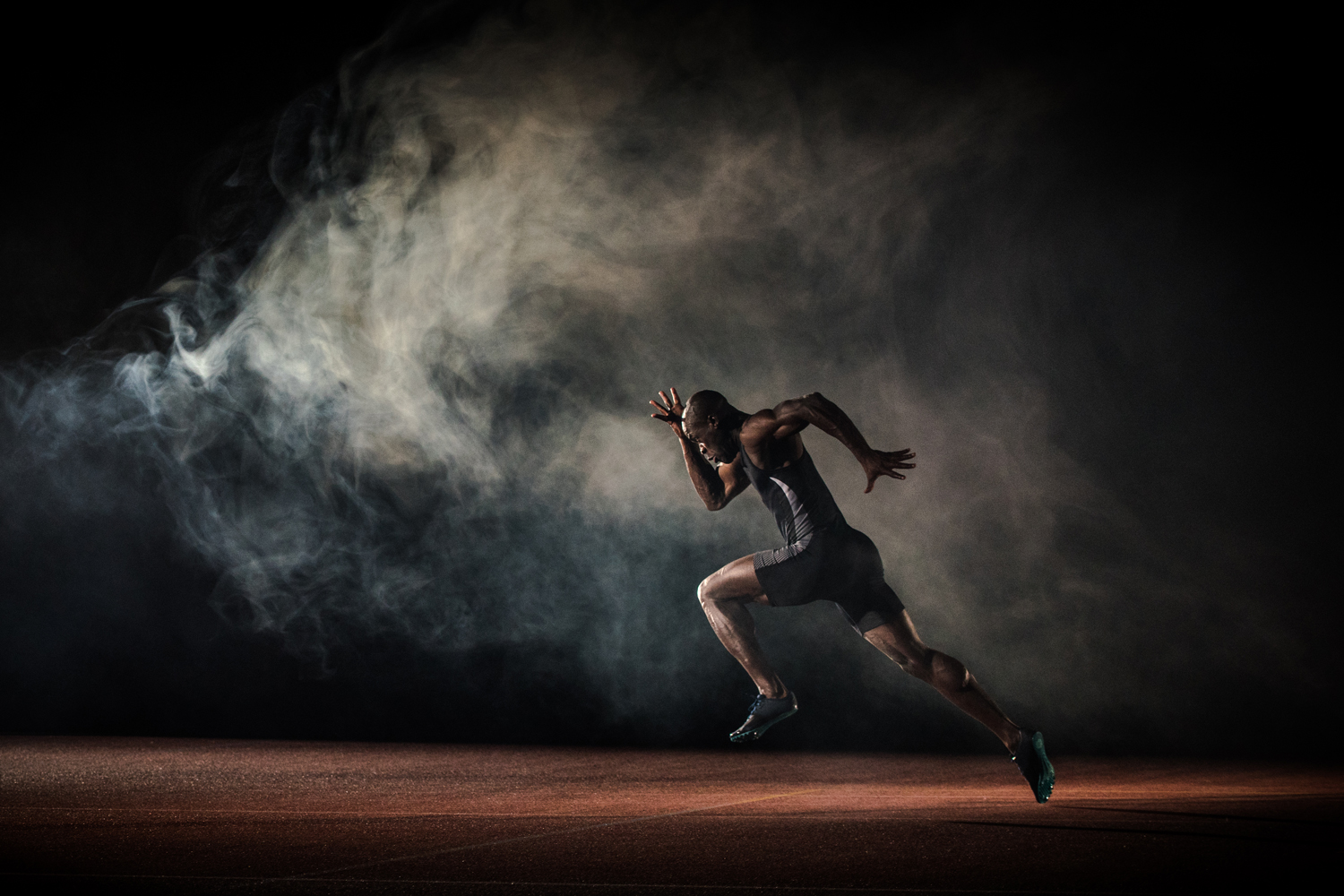 smoke_running_unner_exercise_smoking