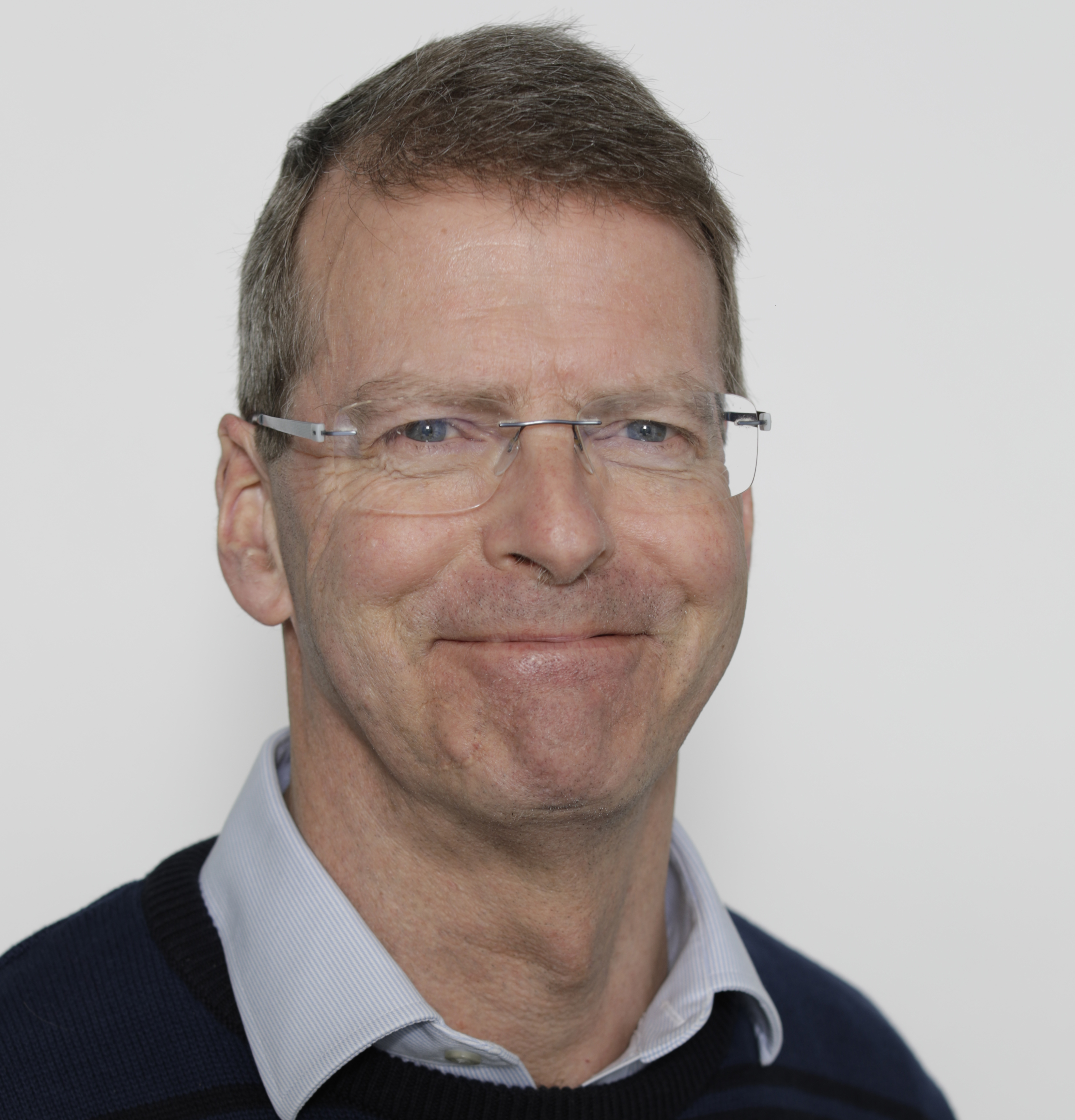 Dr Christopher Cates
